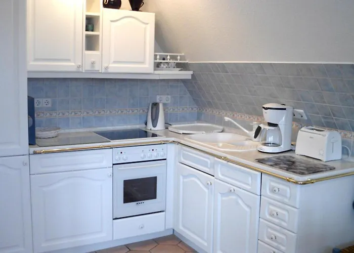 Raantem Hues, Ra 16 Apartamento